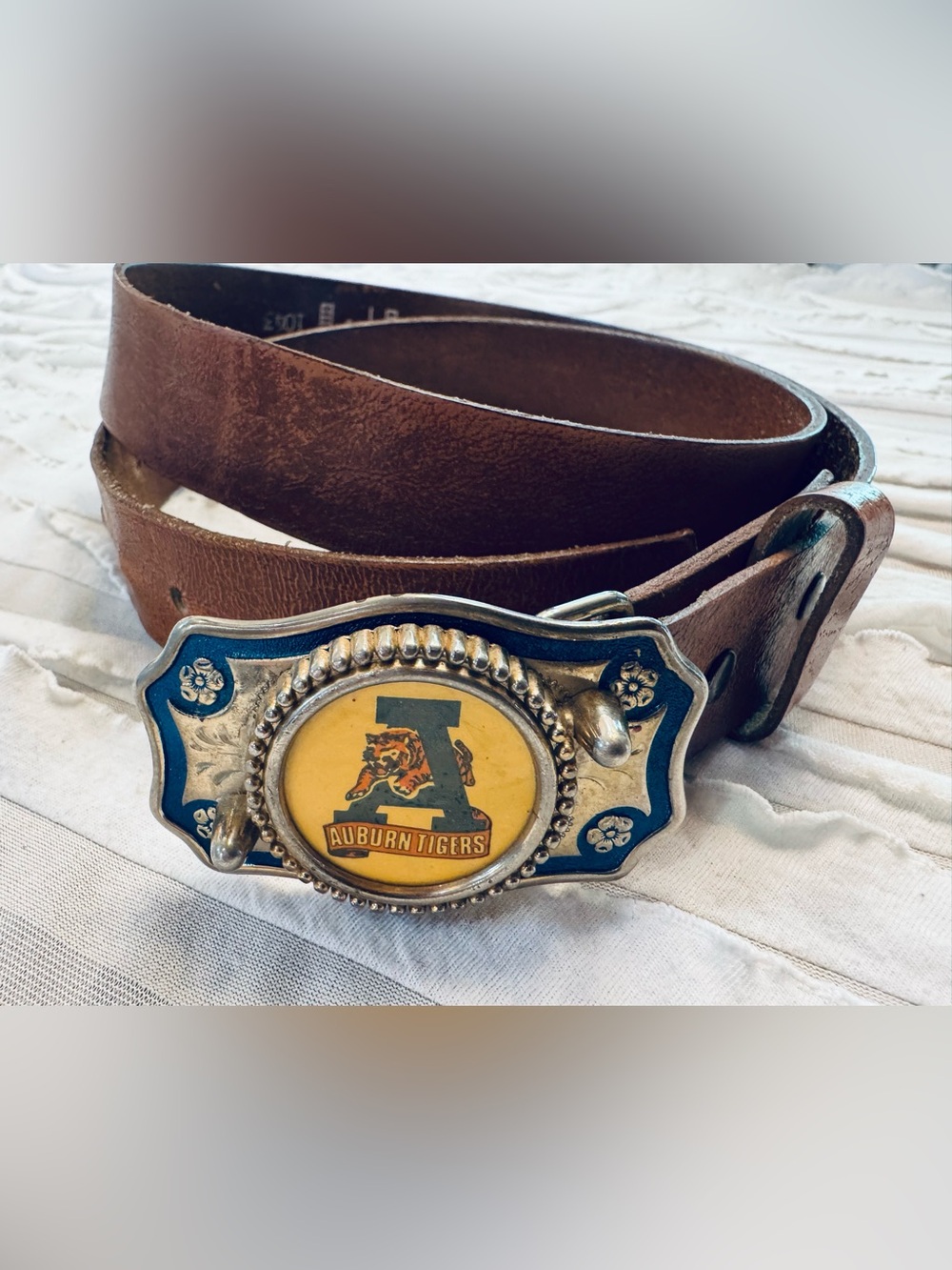 Vintage Auburn Tigers Trophy Style Western Belt Buckle Brown Leather Belt PM 36
